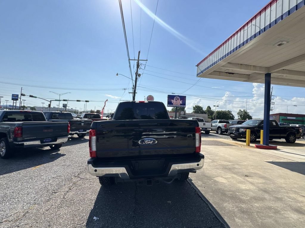 Used 2017 Ford F350 Lariat w/ Lariat Ultimate Package AWD/4WD image 7
