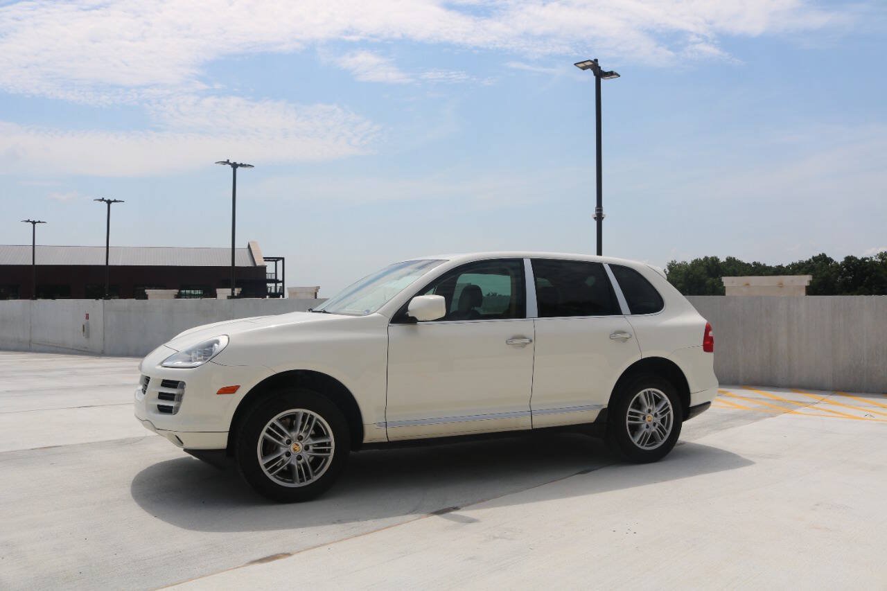 Used 2008 Porsche Cayenne AWD/4WD image 6