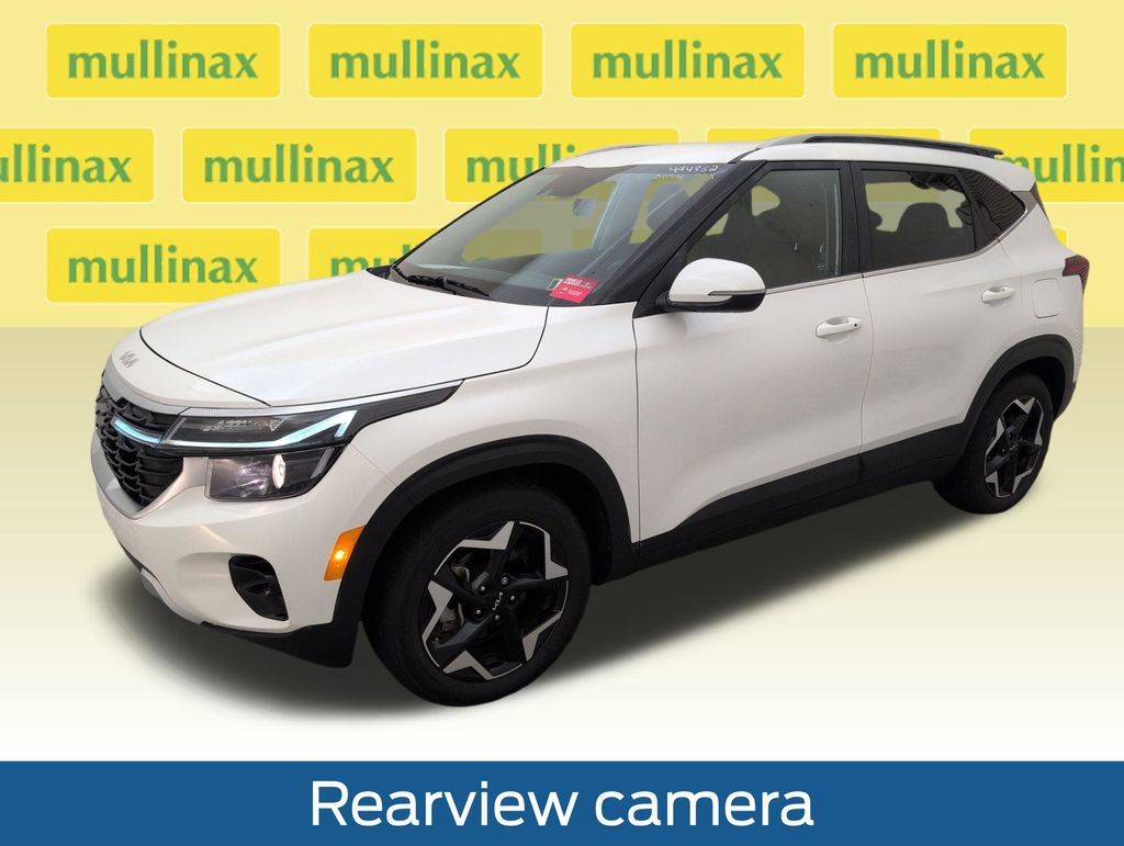 Used 2024 Kia Seltos EX FWD image 11