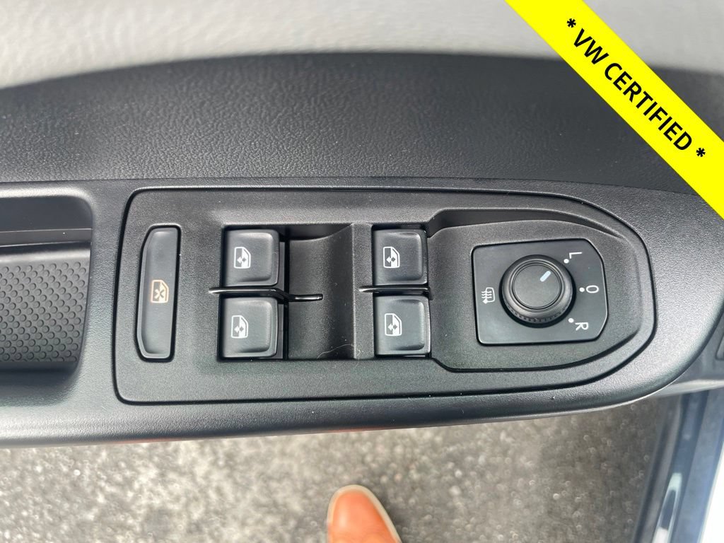 Used 2023 Volkswagen Taos SEL AWD/4WD image 18