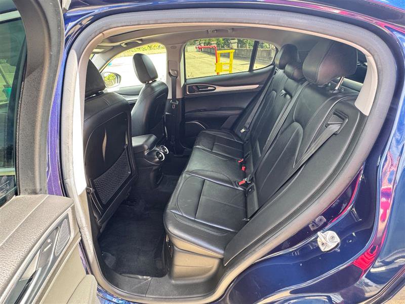 Used 2018 Alfa Romeo Stelvio Sport w/ Cold Weather Package image 32