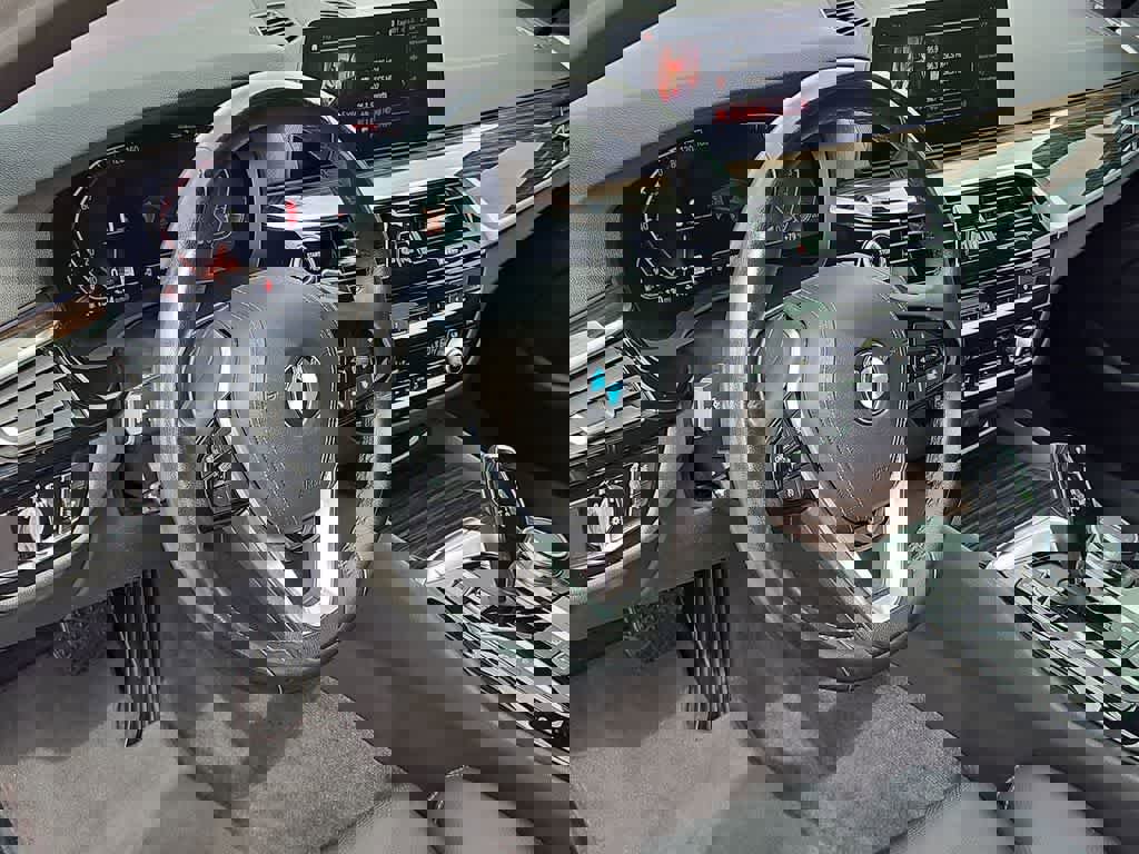 Used 2020 BMW 540i w/ Convenience Package image 10