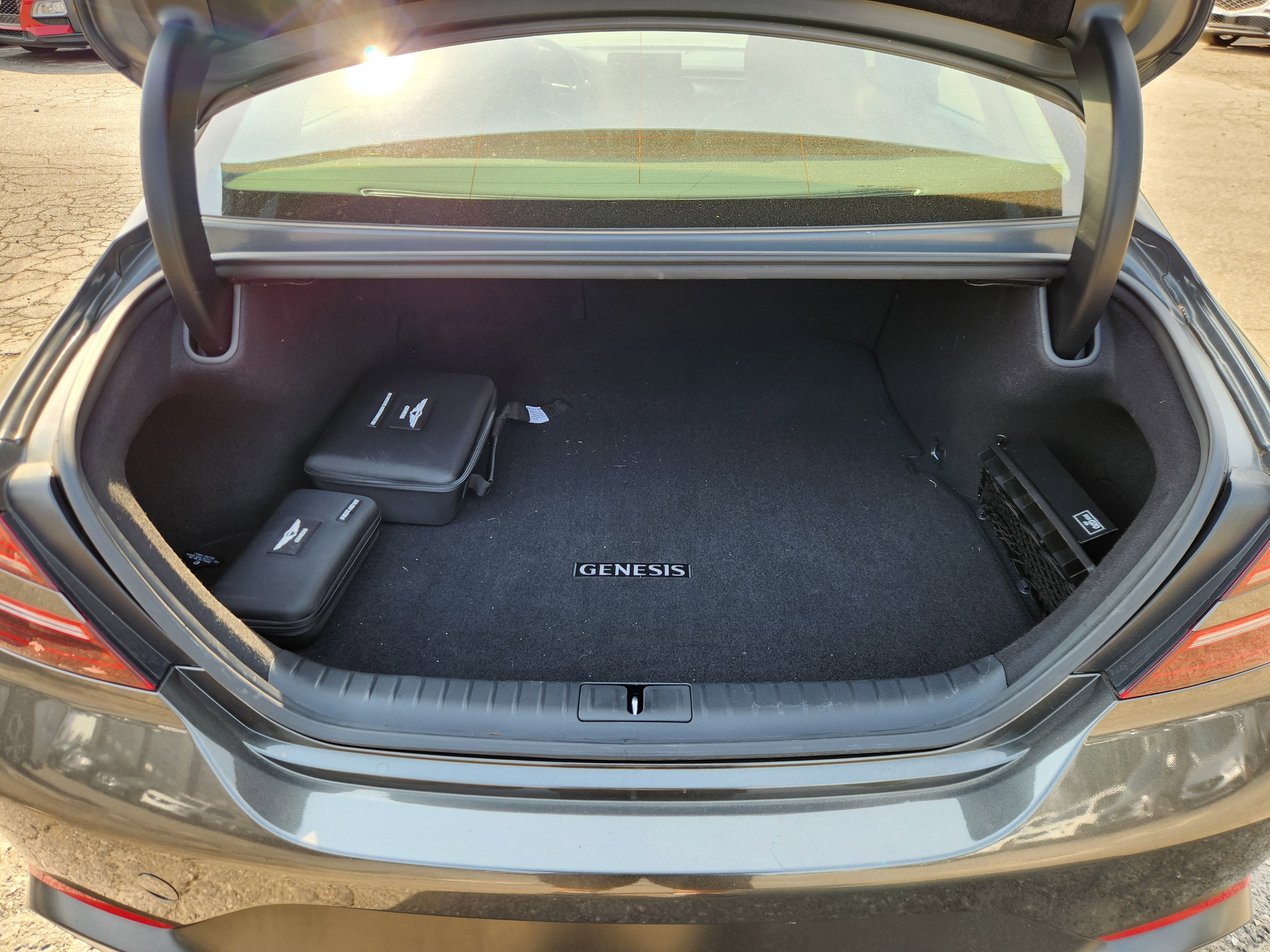 Used 2025 Genesis G70 2.5T RWD image 19