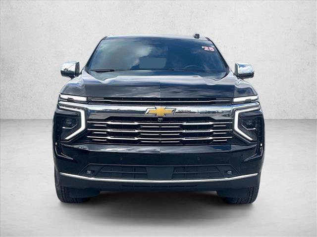 Used 2025 Chevrolet Tahoe Premier RWD image 3