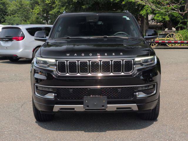 Certified 2023 Jeep Wagoneer Series III w/ Preferred Equipment Group AWD/4WD image 2
