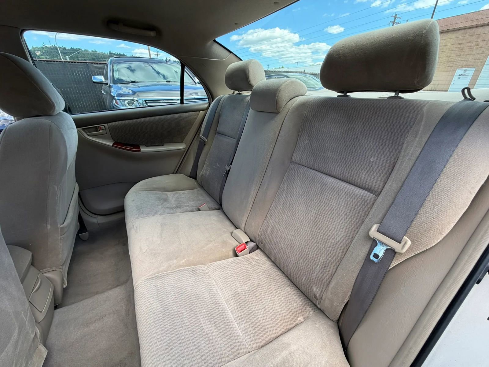 Used 2005 Toyota Corolla CE FWD image 23