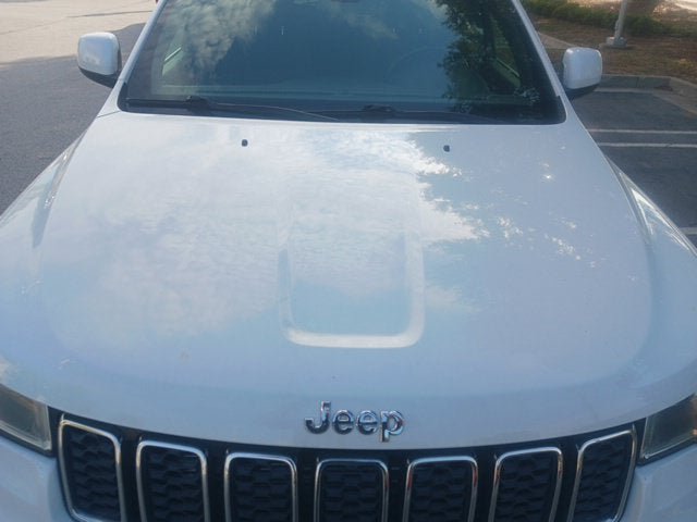 Used 2018 Jeep Grand Cherokee Laredo AWD/4WD image 19