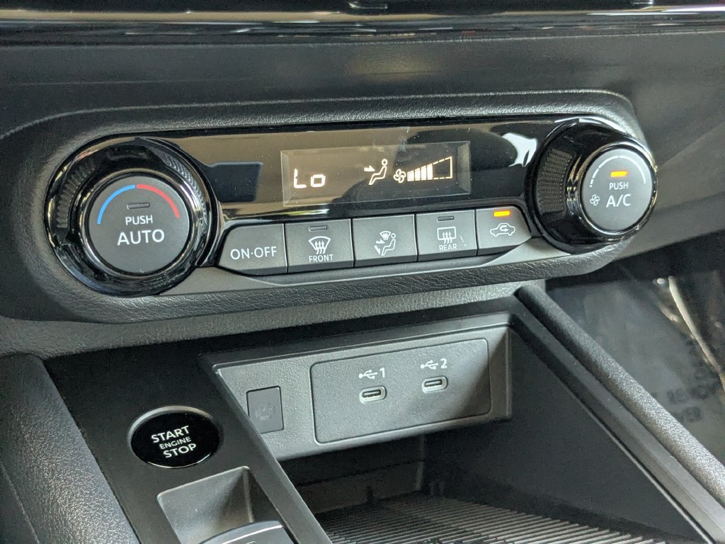New 2026 Nissan Kicks SV w/ Interior Electronics Package FWD image 21
