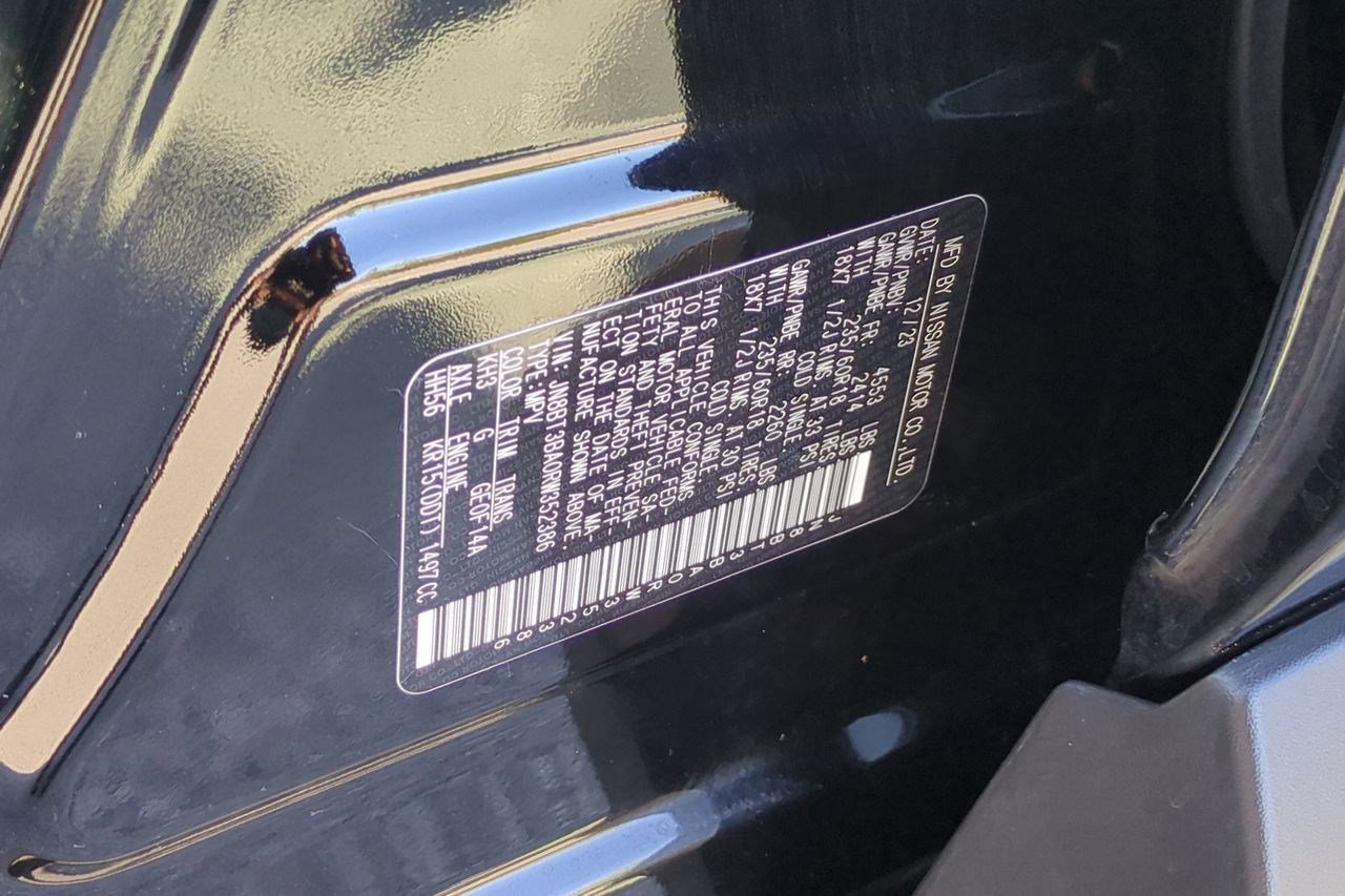 Certified 2024 Nissan Rogue SV FWD image 43