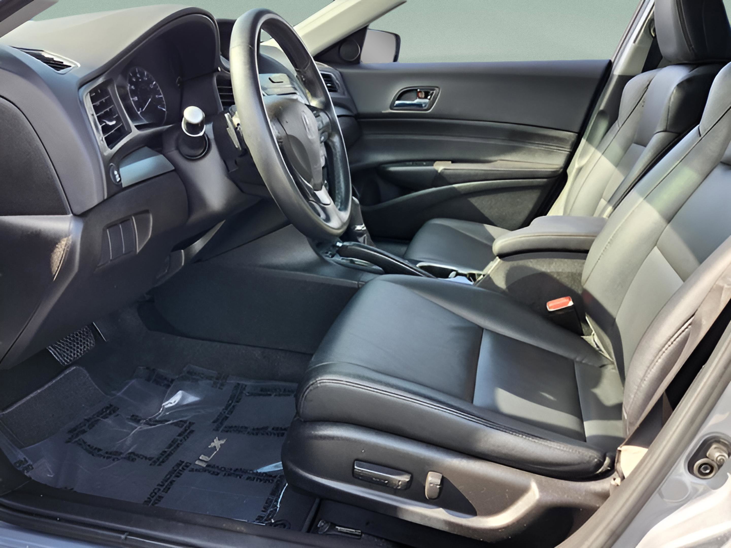 Used 2018 Acura ILX w/ Special Edition Package image 9