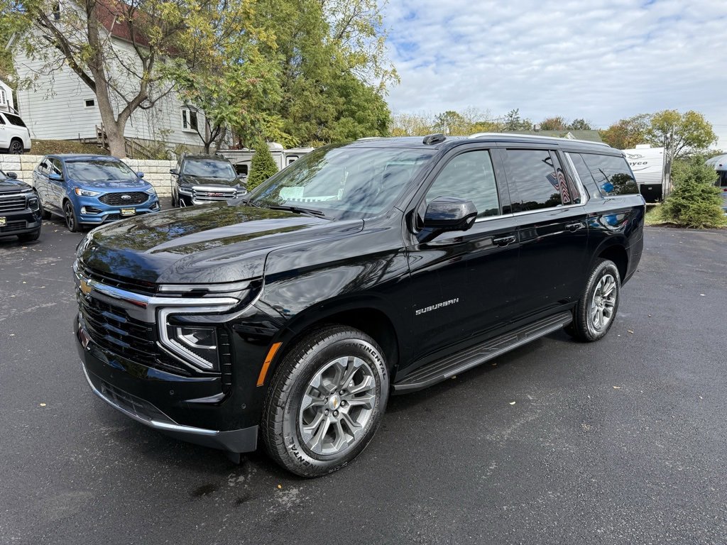 New 2026 Chevrolet Suburban LS image 1
