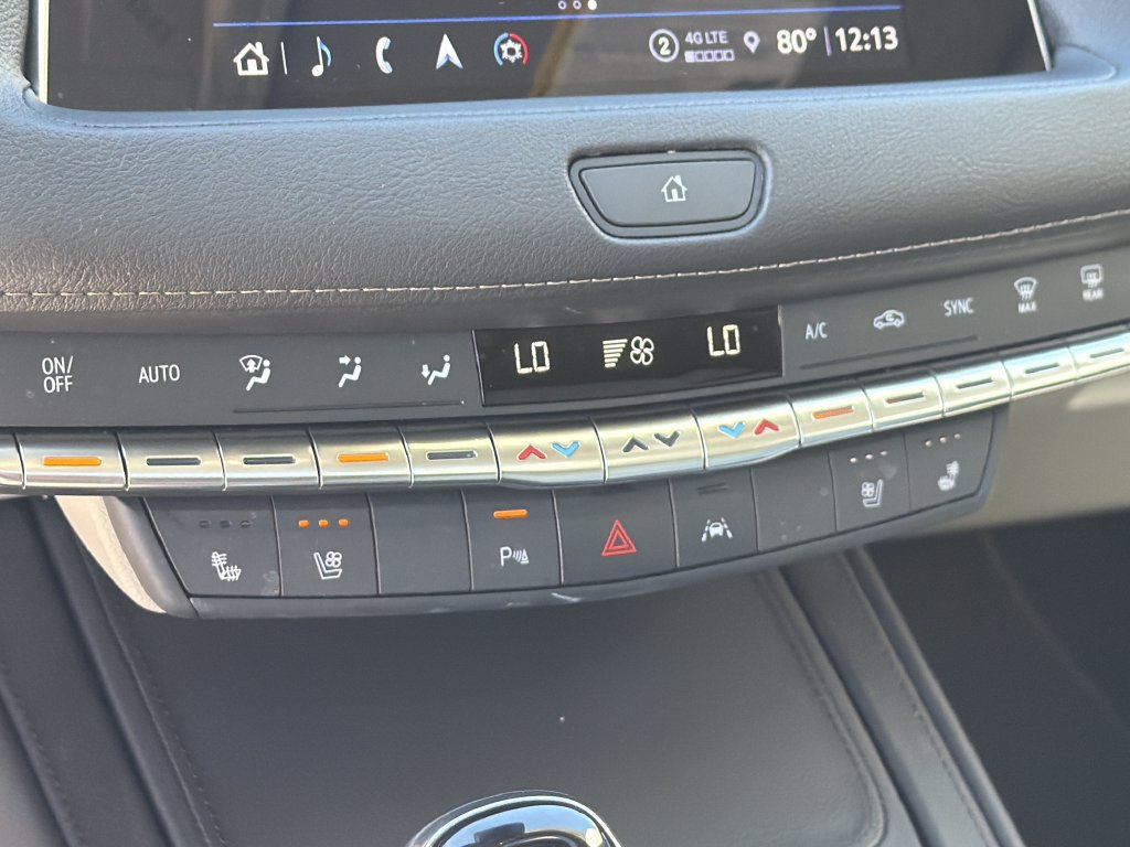 Certified 2023 Cadillac XT4 Premium Luxury FWD image 29