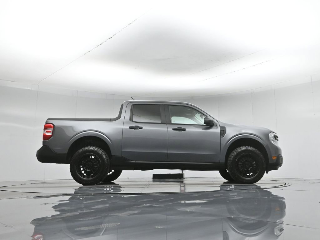 Used 2023 Ford Maverick XL image 7