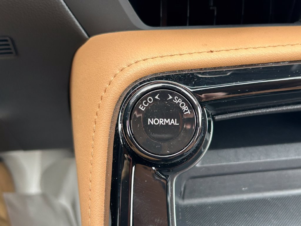 Used 2024 Lexus NX 350h AWD w/ Cold Area Package image 29