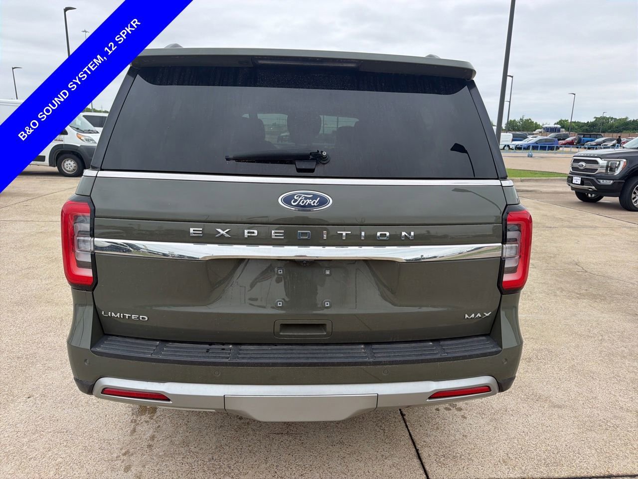 Used 2024 Ford Expedition Max Limited RWD image 13