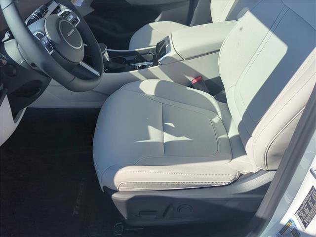 Certified 2025 Hyundai Tucson SEL image 4