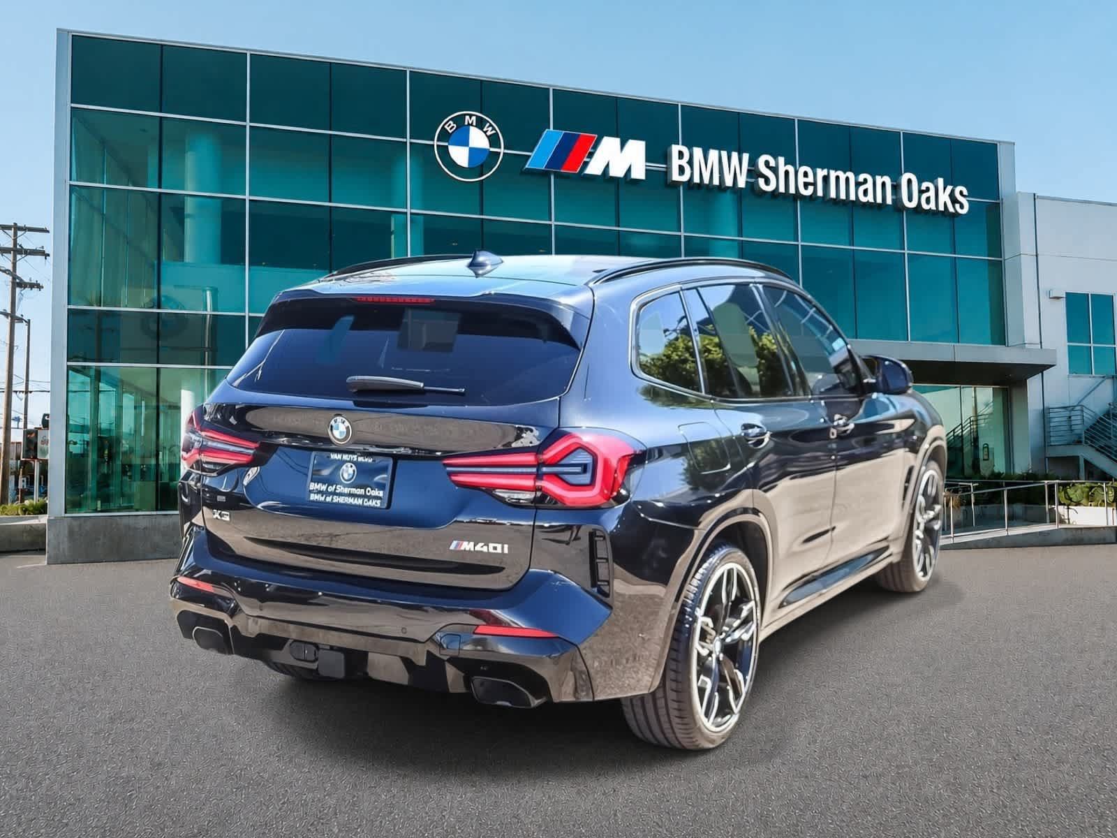Used 2024 BMW X3 M40i w/ Premium Package AWD/4WD image 4