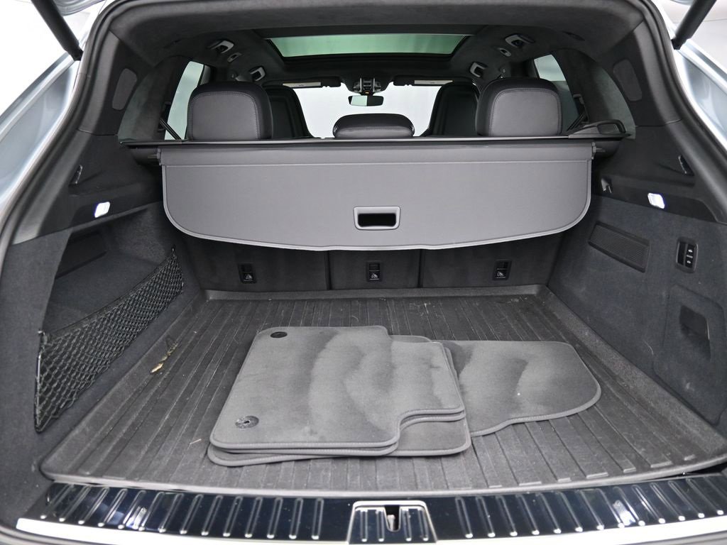 Used 2022 Porsche Cayenne Turbo image 26