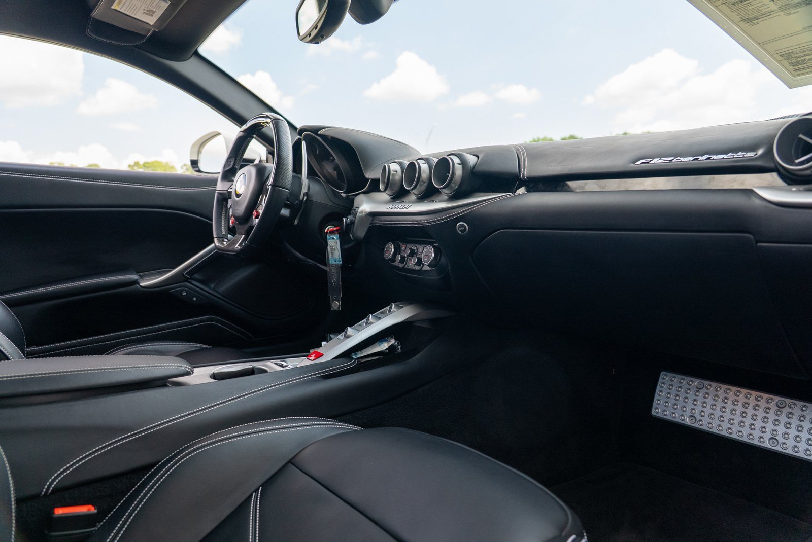 Used 2017 Ferrari F12 Berlinetta RWD image 50