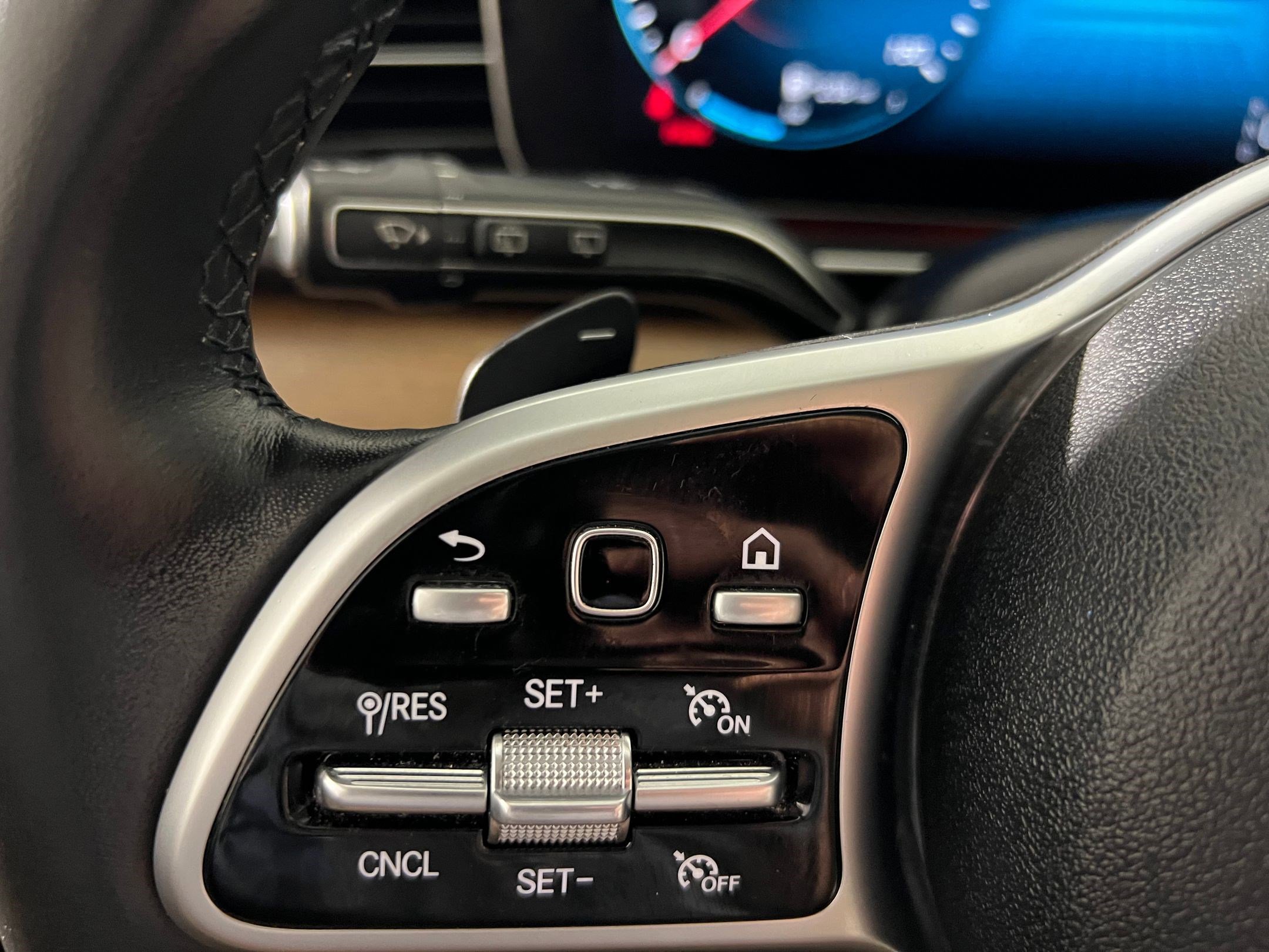 Used 2022 Mercedes-Benz GLE 350 image 18