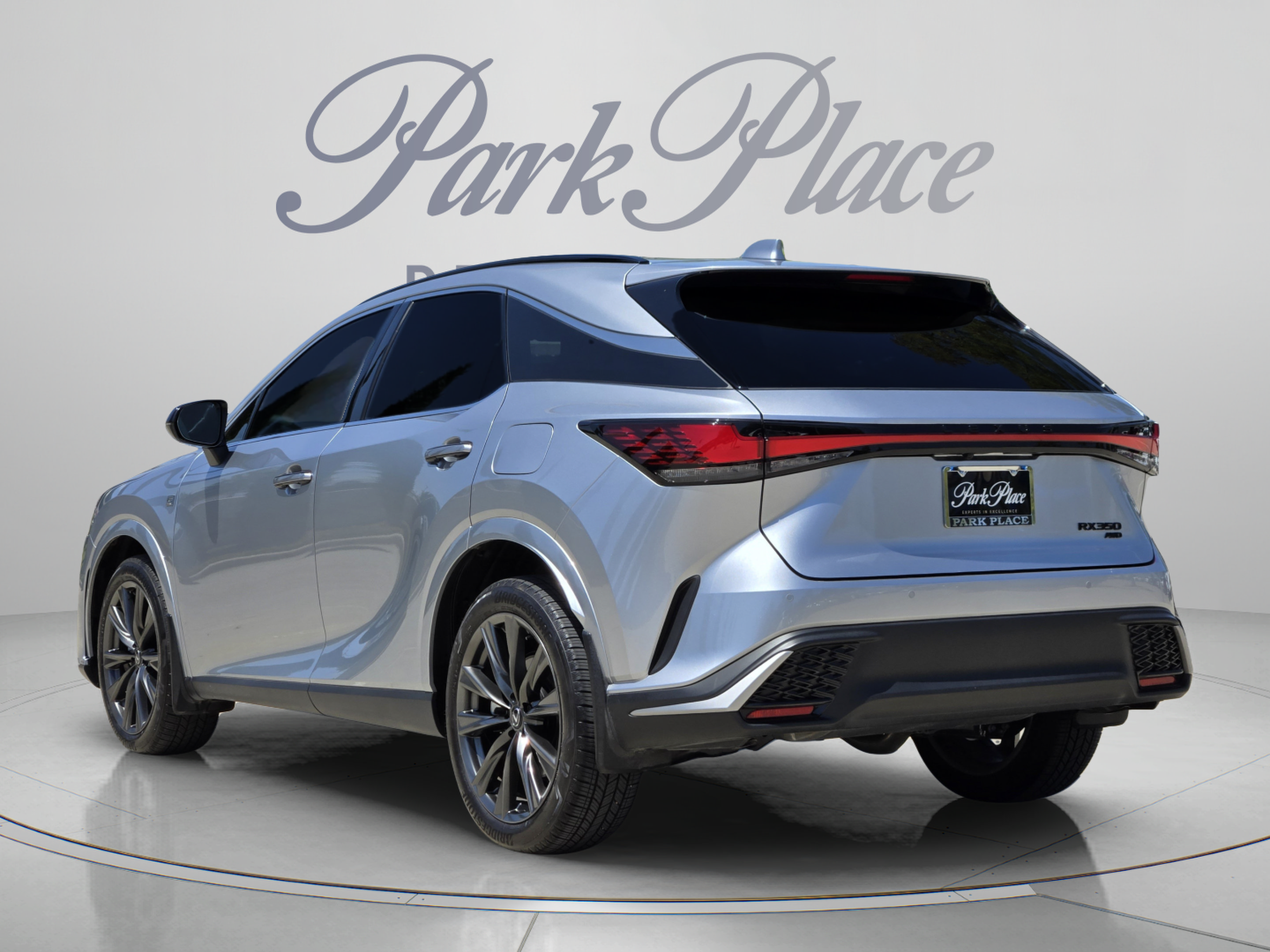Certified 2025 Lexus RX 350 F Sport w/ Convenience Package AWD/4WD image 3