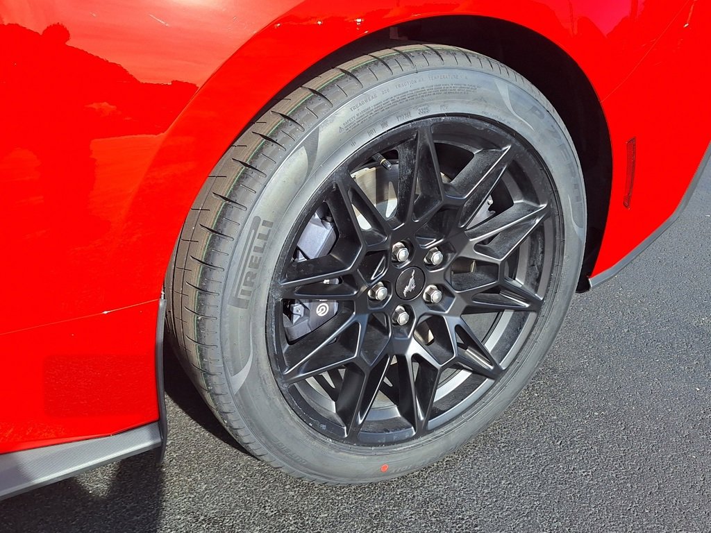 New 2026 Ford Mustang GT Premium w/ GT Performance Package image 28