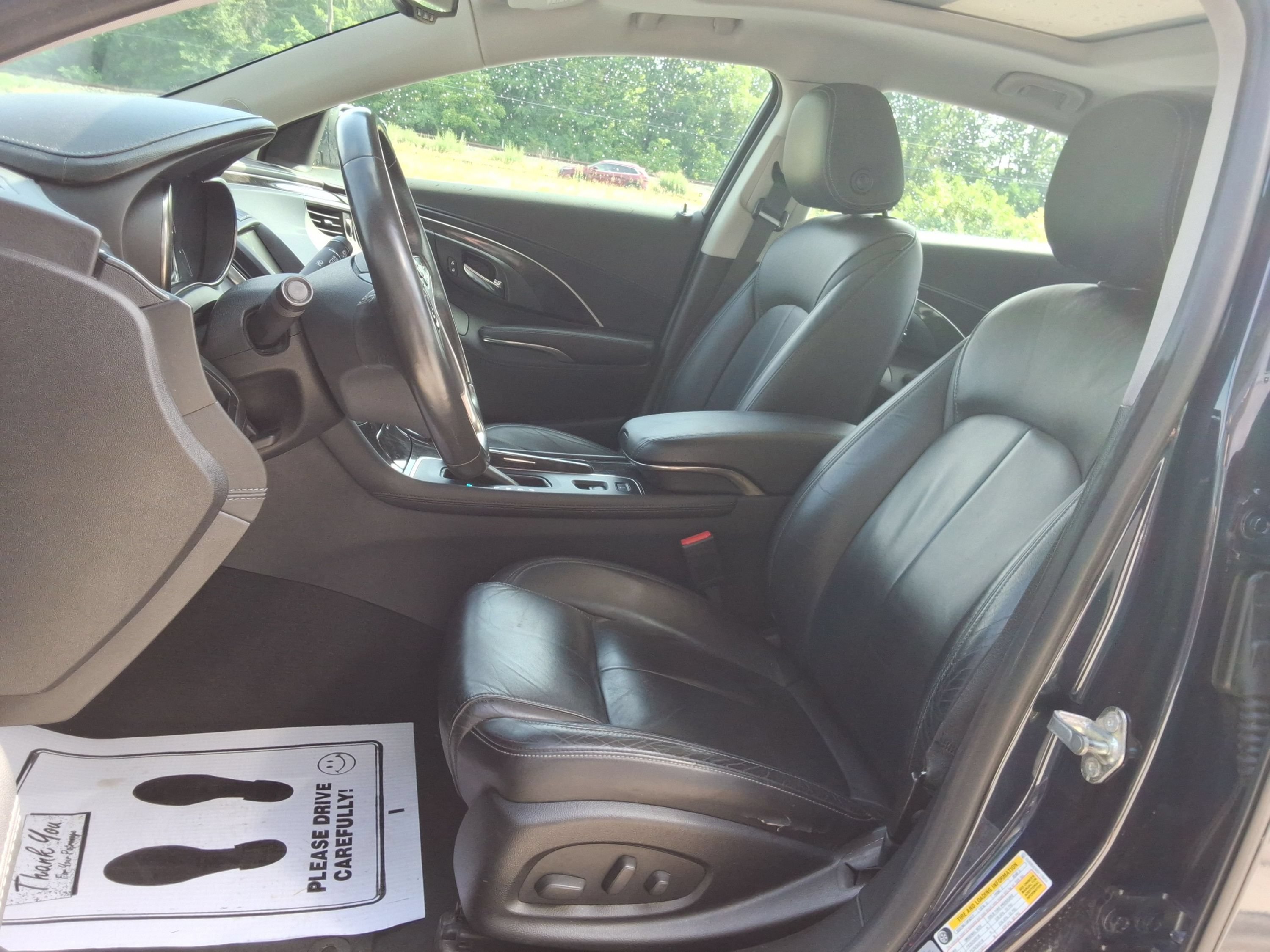 Used 2016 Buick LaCrosse Leather FWD image 28