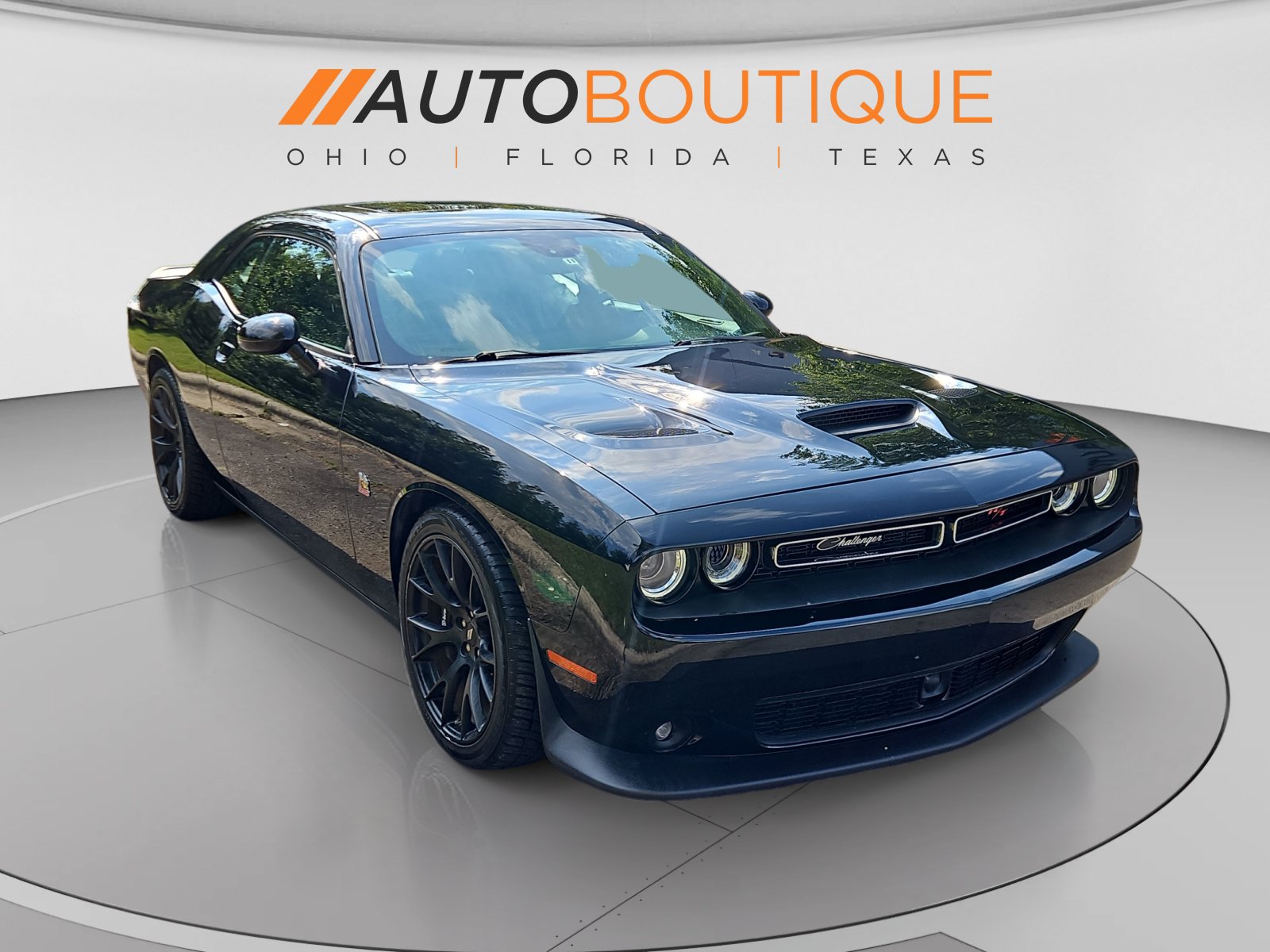Used 2019 Dodge Challenger R/T Scat Pack w/ Dynamics Package RWD image 7