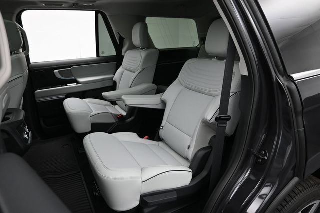 New 2027 Ford Expedition Platinum w/ Platinum Ultimate Package AWD/4WD image 33
