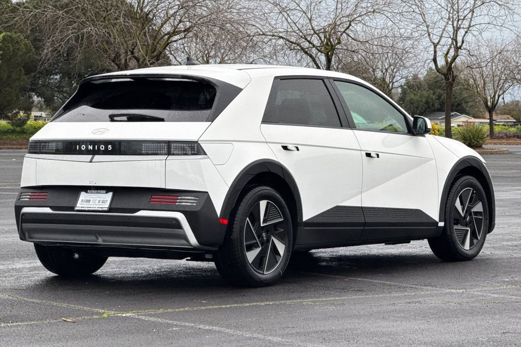 New 2026 Hyundai Ioniq 5 SE image 4