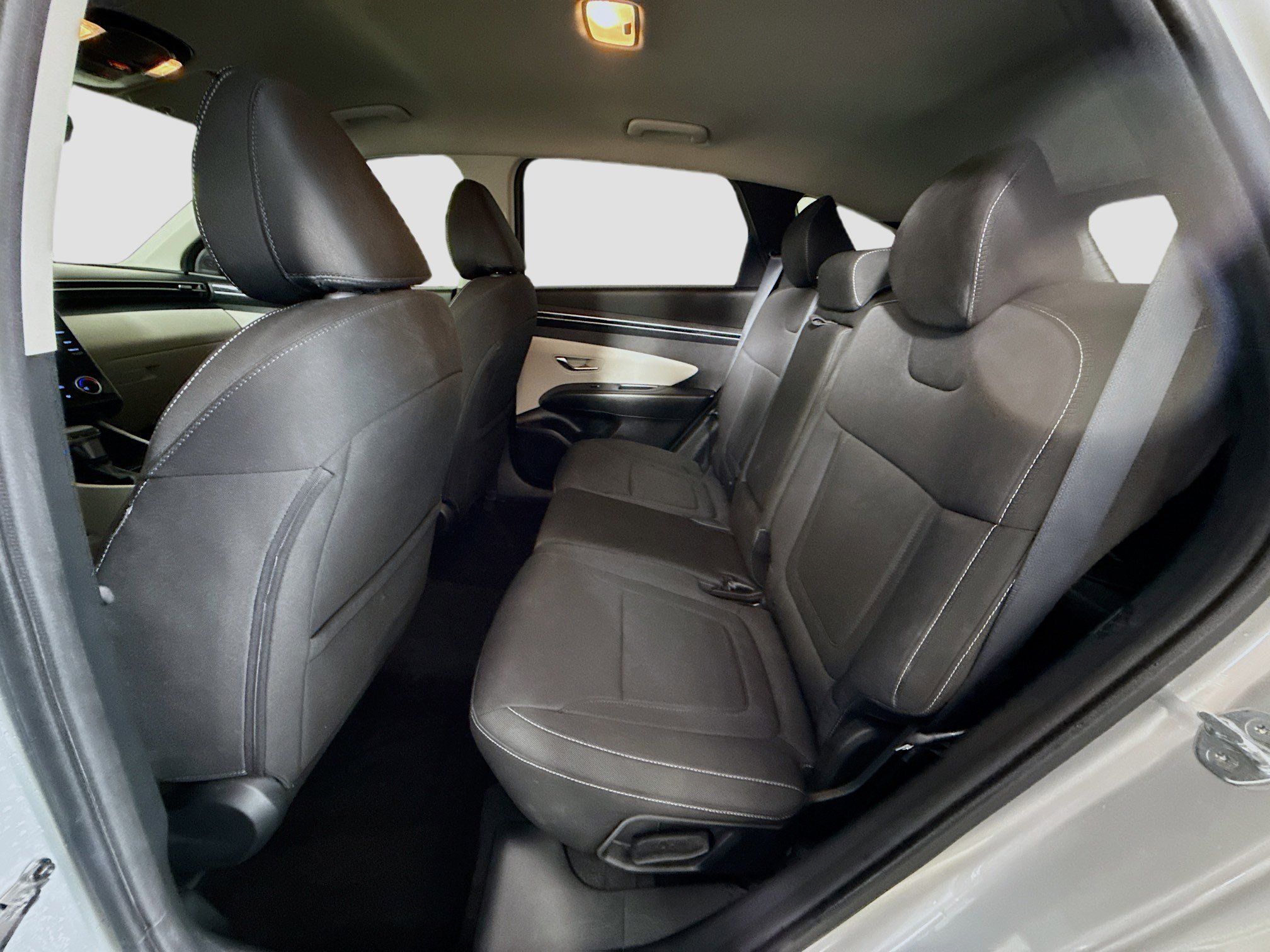 Used 2022 Hyundai Tucson SEL image 25