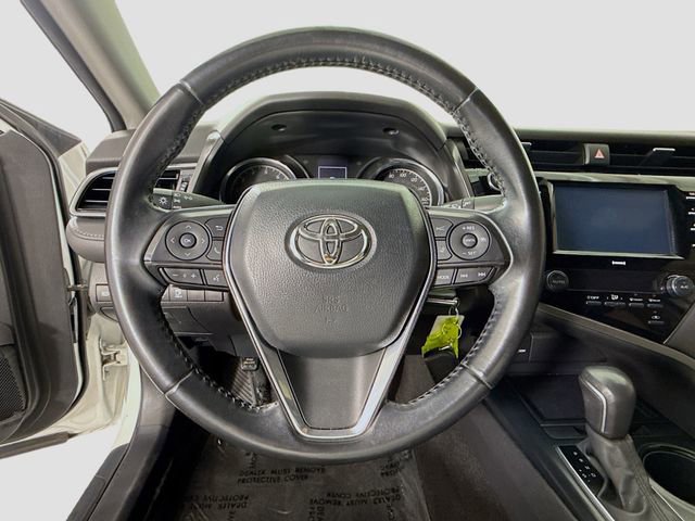 Certified 2020 Toyota Camry SE FWD image 11