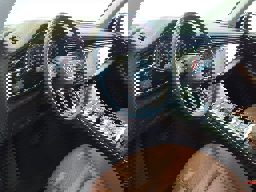 Used 2023 Audi Q8 Premium Plus w/ Premium Plus Package image 9