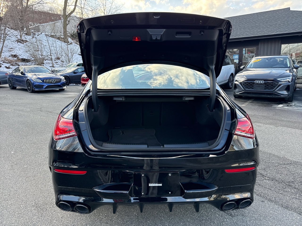 Used 2020 Mercedes-Benz CLA 250 4MATIC image 17