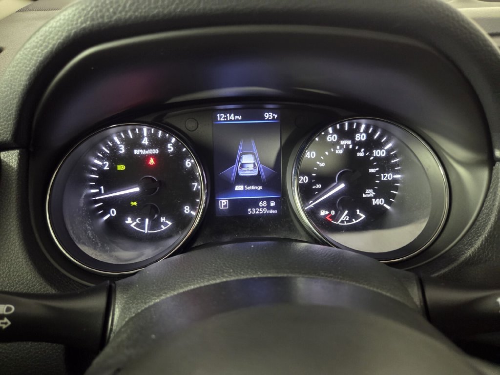 Used 2020 Nissan Rogue S w/ Special Edition Package FWD image 16