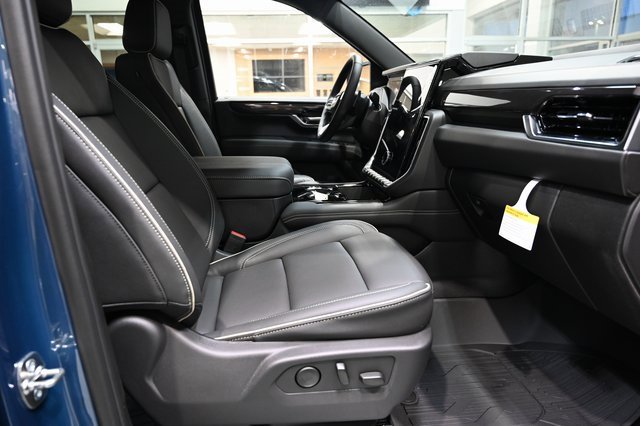 New 2026 GMC Yukon Elevation w/ LPO, Floor Liner Package image 10