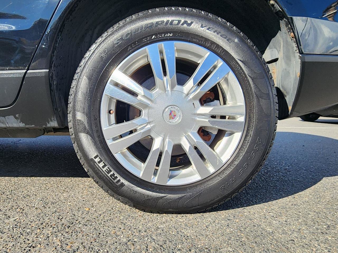 Used 2010 Cadillac SRX Luxury FWD image 37