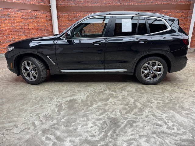 Certified 2023 BMW X3 xDrive30i w/ Convenience Package image 2