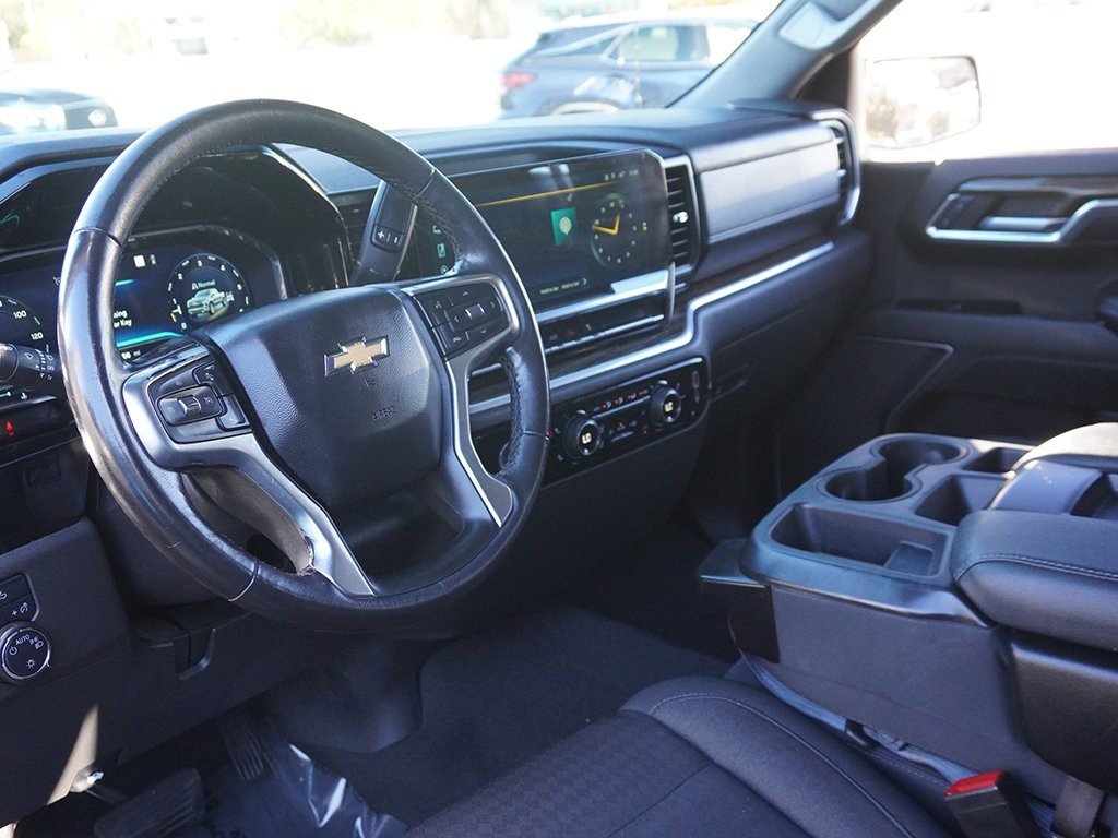 Used 2022 Chevrolet Silverado 1500 LT image 23