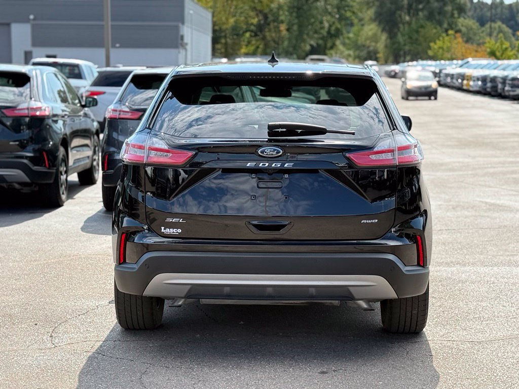 Certified 2024 Ford Edge SEL w/ Convenience Package AWD/4WD image 37