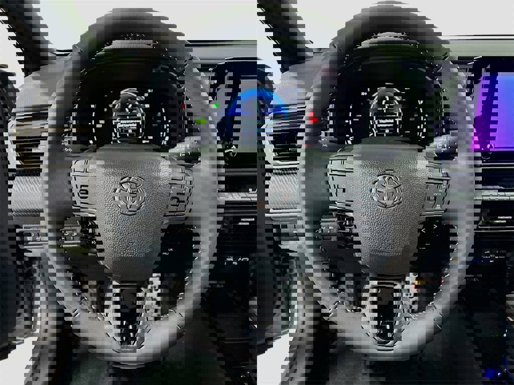 New 2026 Toyota Camry SE image 12