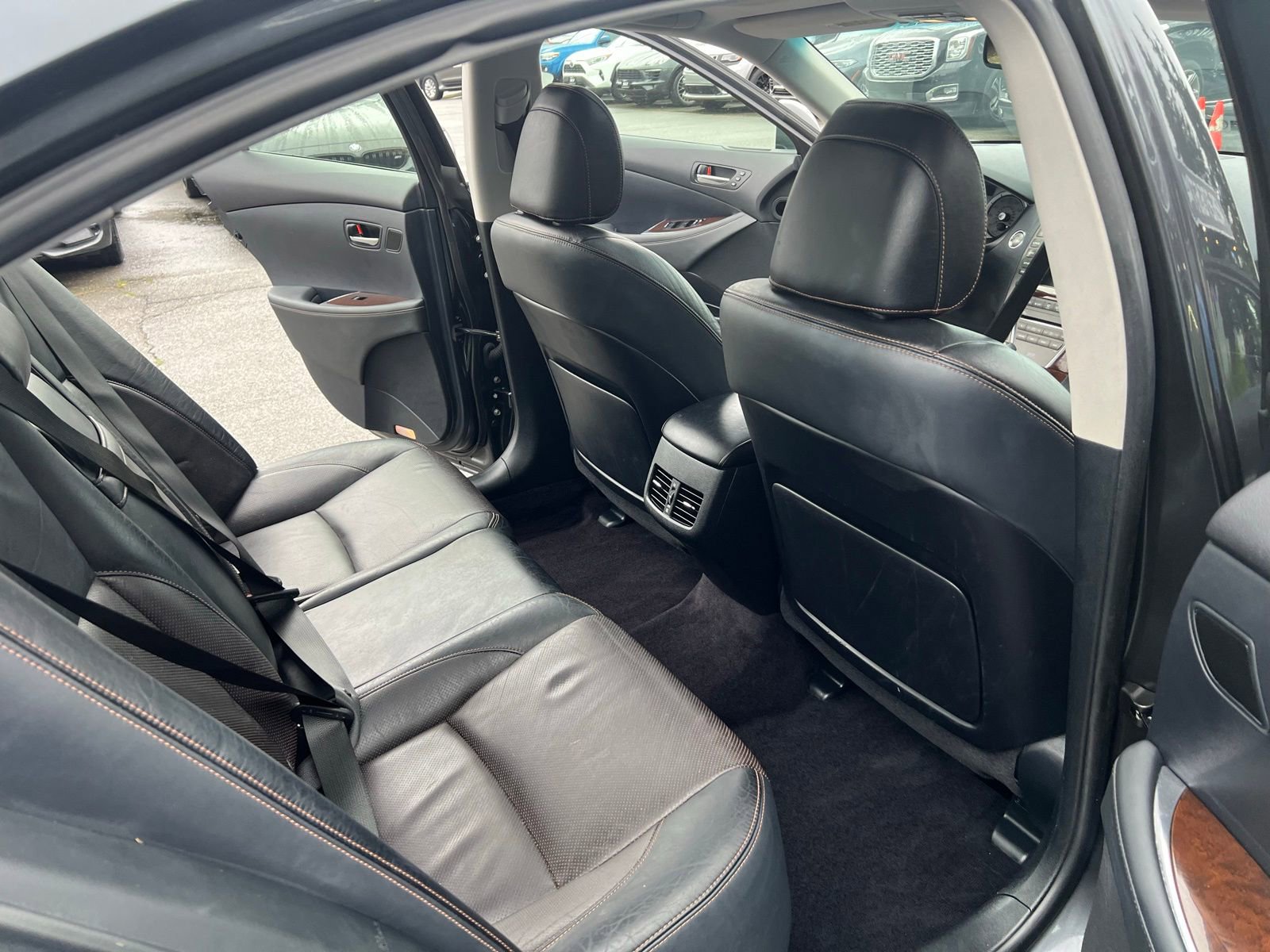 Used 2011 Lexus ES 350 image 29