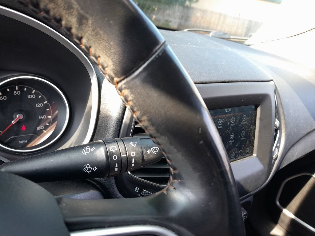 Used 2019 Jeep Compass Latitude w/ Popular Equipment Group AWD/4WD image 20