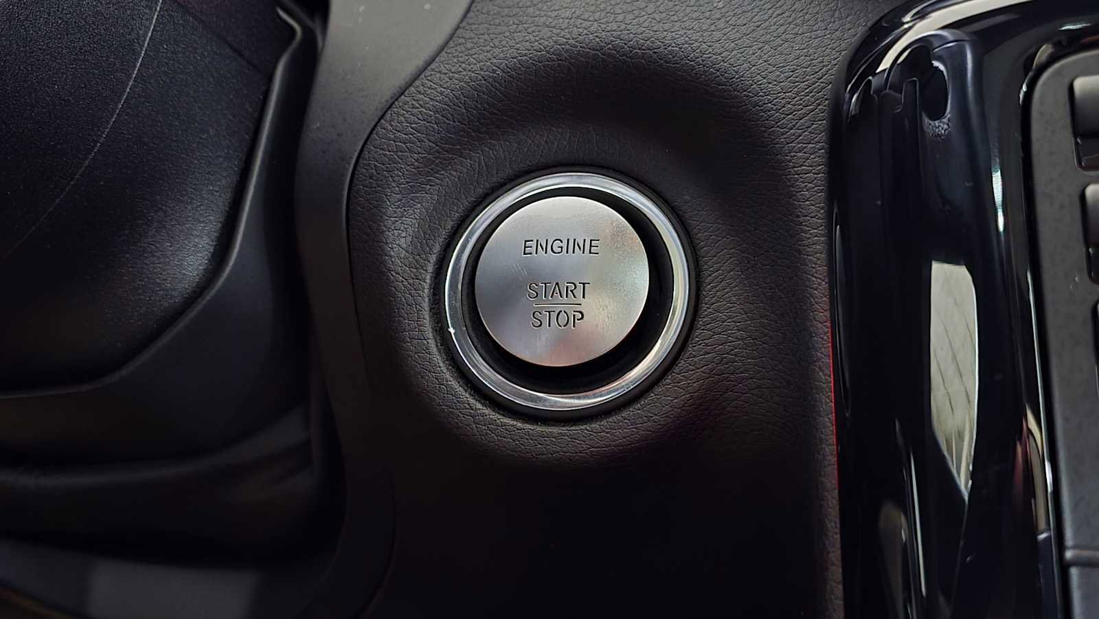 Used 2016 Mercedes-Benz SLK 300 image 37