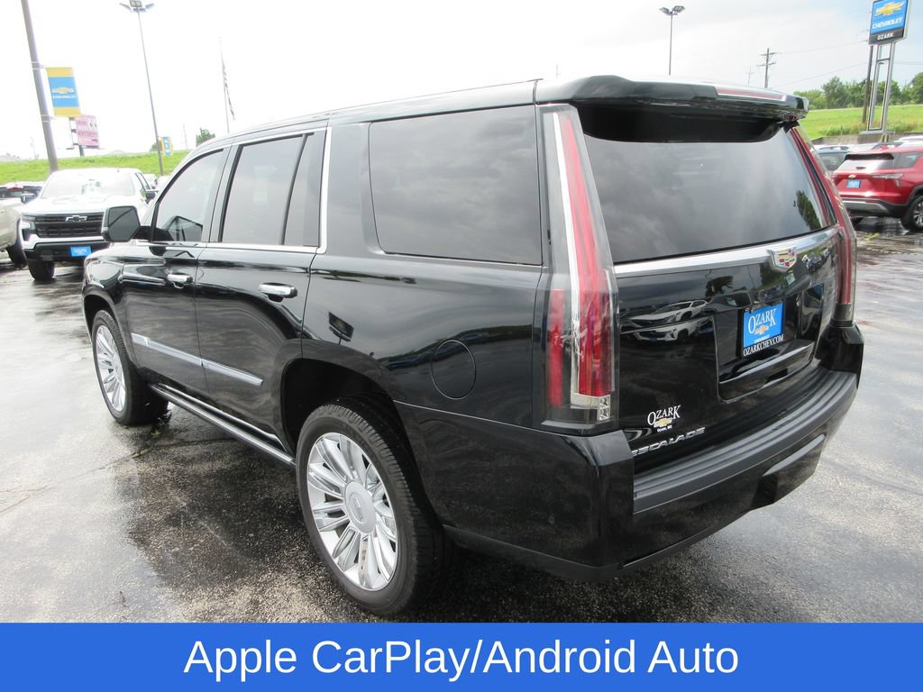 Certified 2018 Cadillac Escalade Platinum AWD/4WD image 3