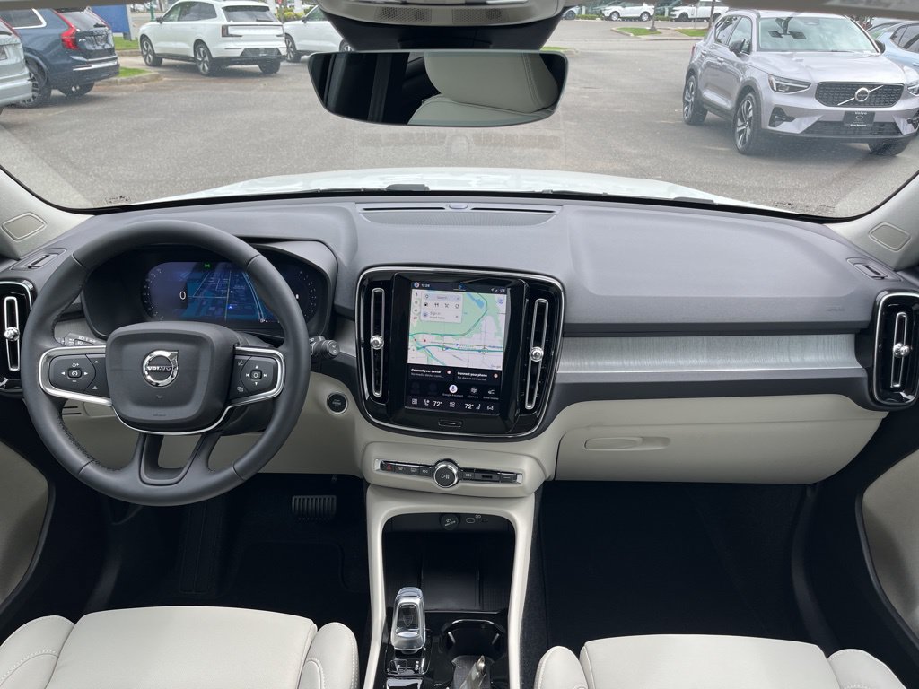 New 2026 Volvo XC40 B5 Plus w/ Protection Package Premier AWD/4WD image 22