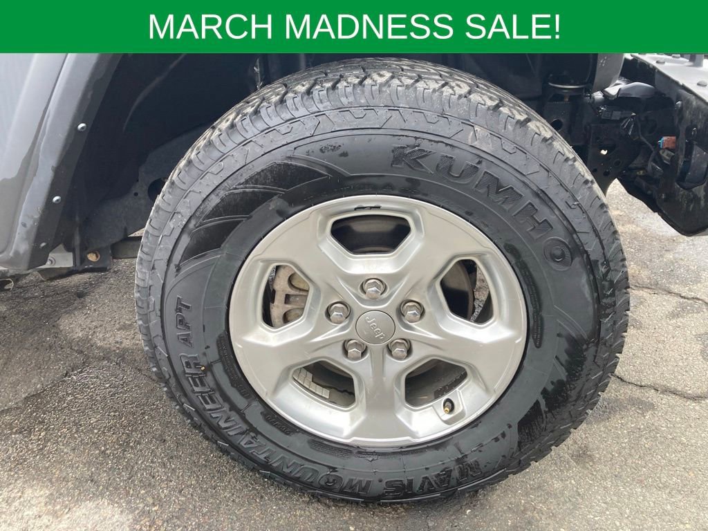 Used 2021 Jeep Wrangler Sport image 20
