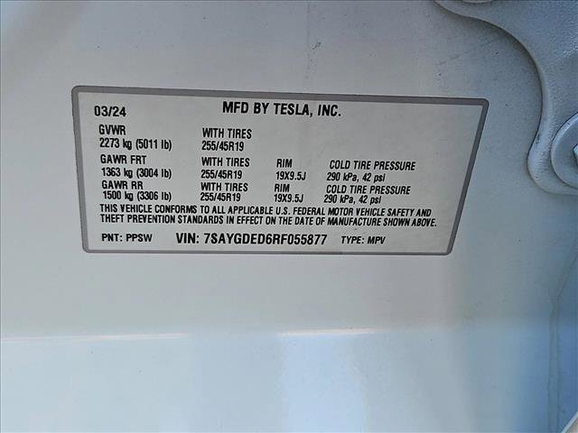 Used 2024 Tesla Model Y 2WD image 24