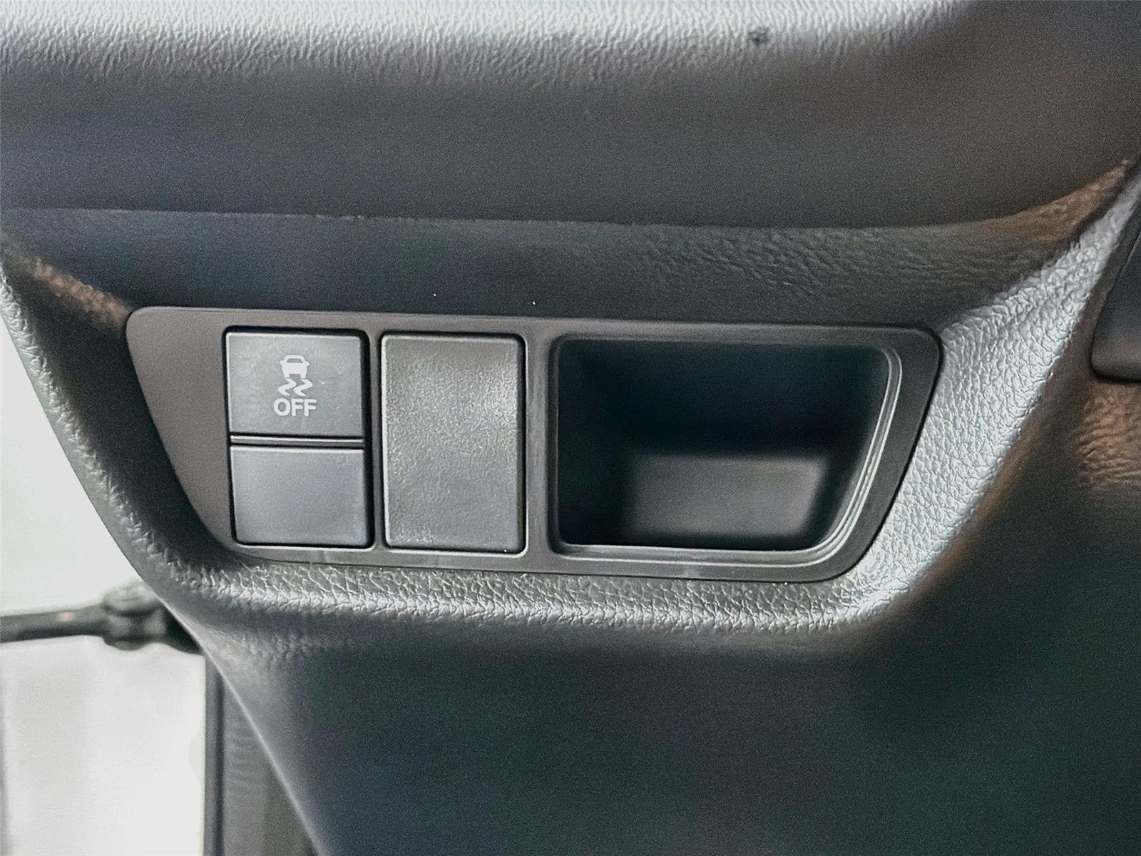 Used 2025 Honda HR-V EX-L image 11