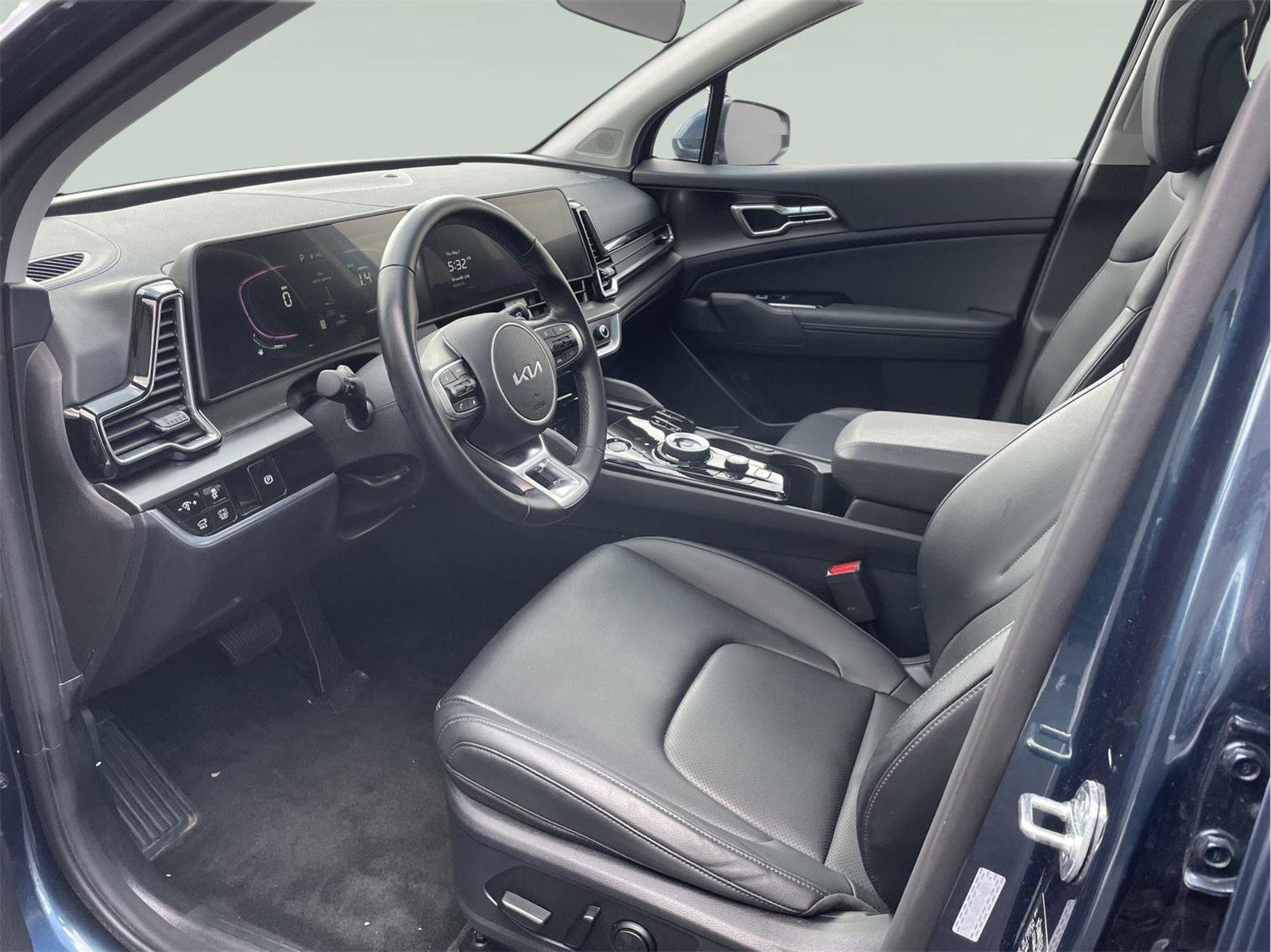 Used 2024 Kia Sportage EX w/ EX Premium Package AWD/4WD image 13